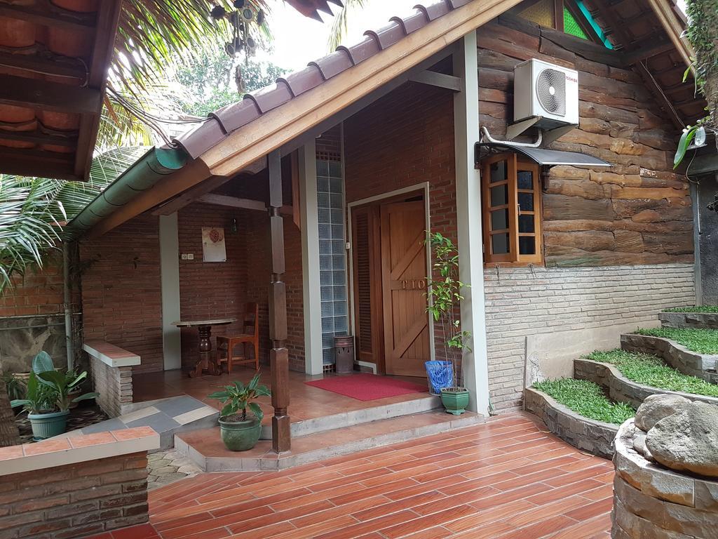 Peye Guesthouse Маланг Экстерьер фото